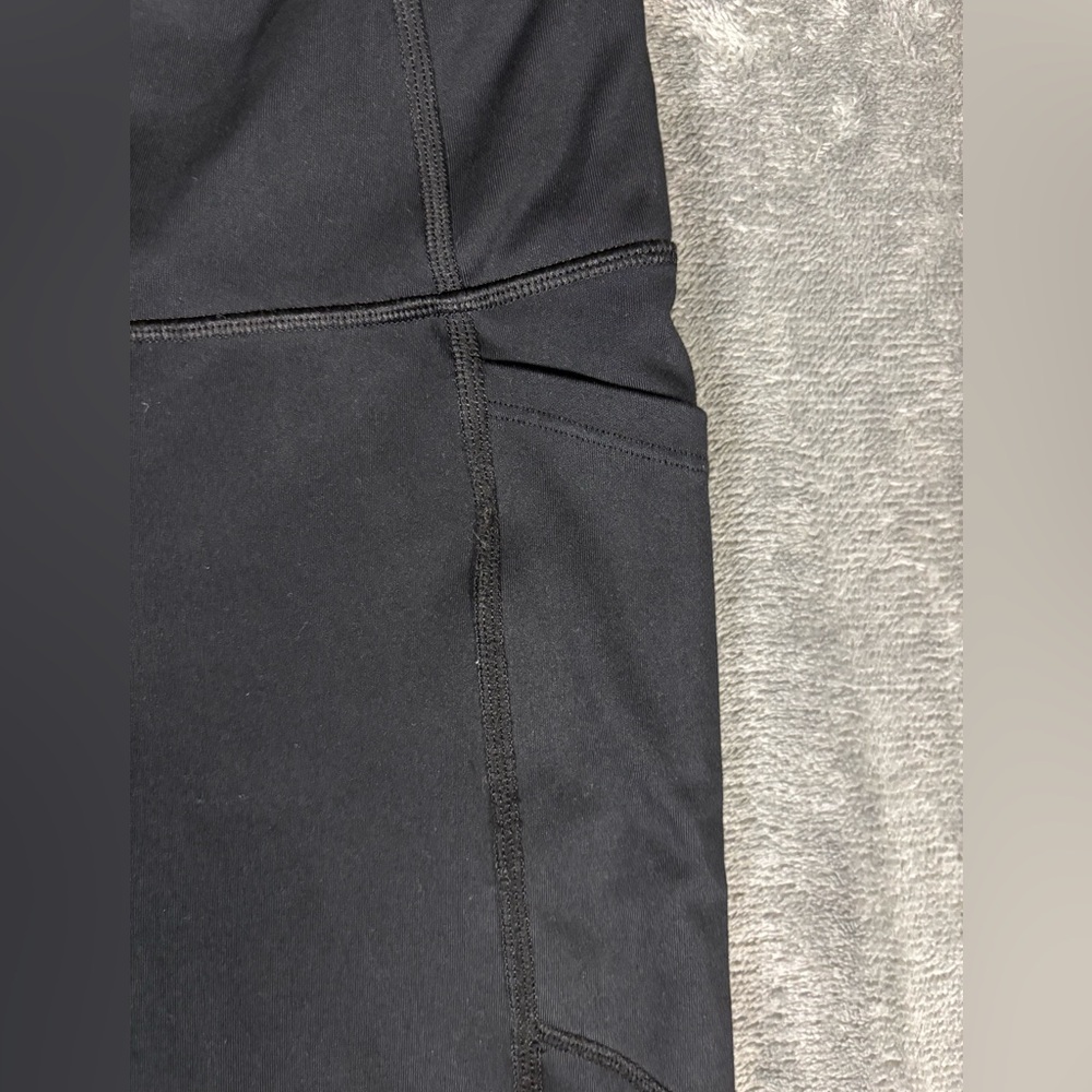 Victorias Secret Black Leggings with Pockets 8/170/70A - Picture 3 of 5
